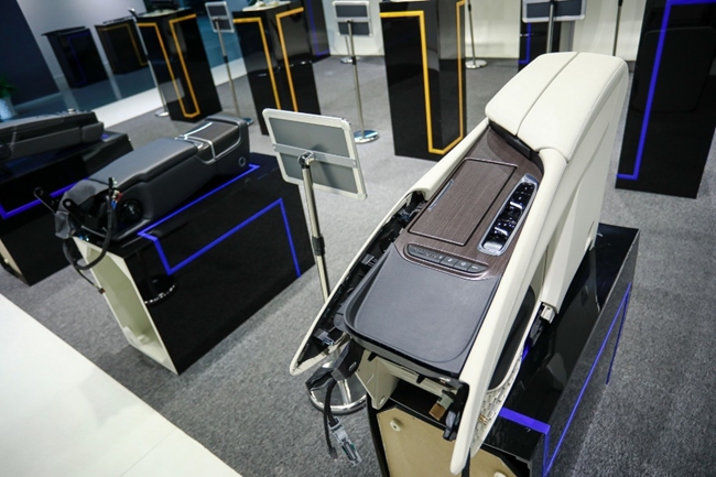 a06.jpg