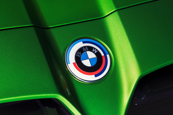 a 03.BMW Motorsport纪念版车标.jpg