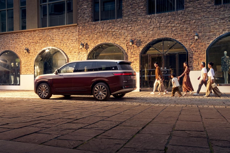 1758119047619503.jpg 07.jpg