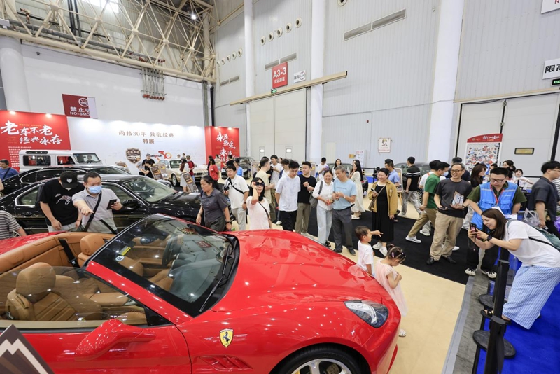 1758784663727811.jpg 05.jpg